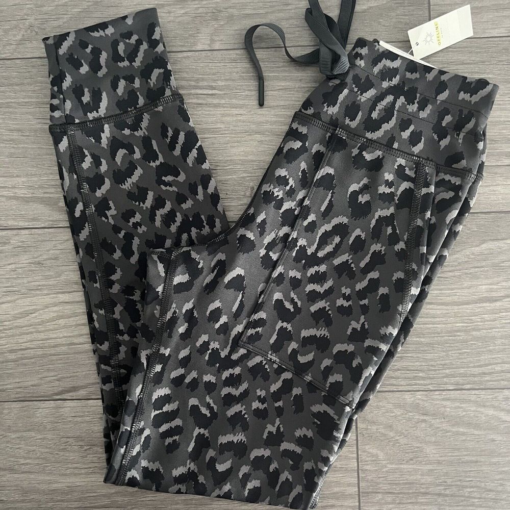 Aerie Offline Leopard Print Drawstring Legging Dark Gray Size Small‎ Short